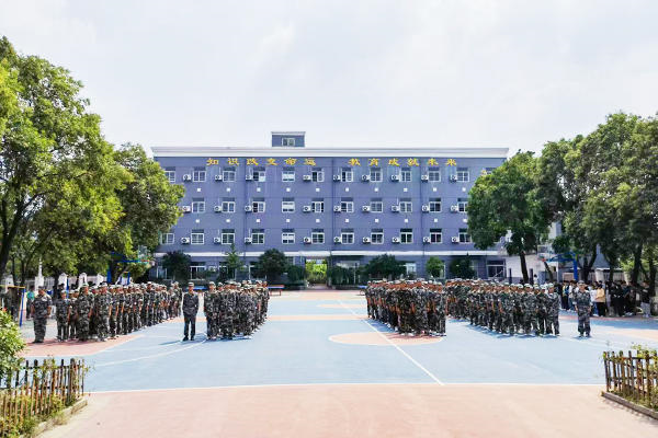 浙江華川之江中考復讀學校環(huán)境