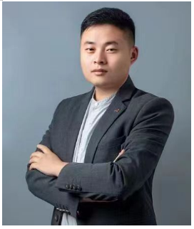 點撥副校長